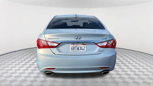 2011 Hyundai SONATA Limited 2.0T