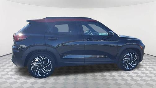 Mosaic Black Metallic 2026 Chevrolet Trailblazer RS
