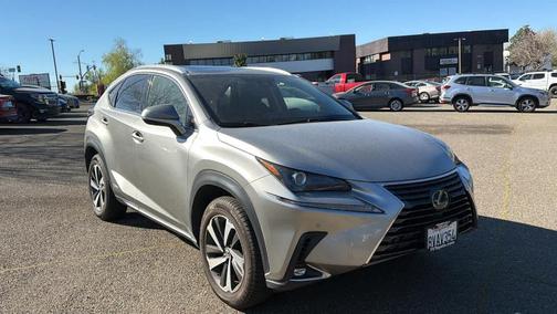 2021 Lexus NX 300h 