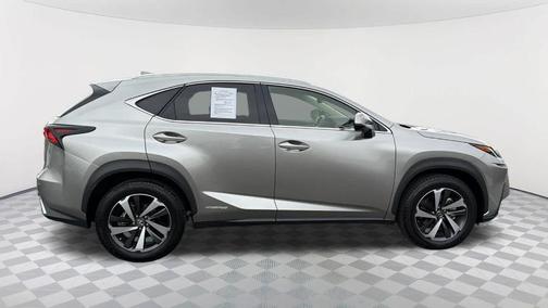 2021 Lexus NX 300h 