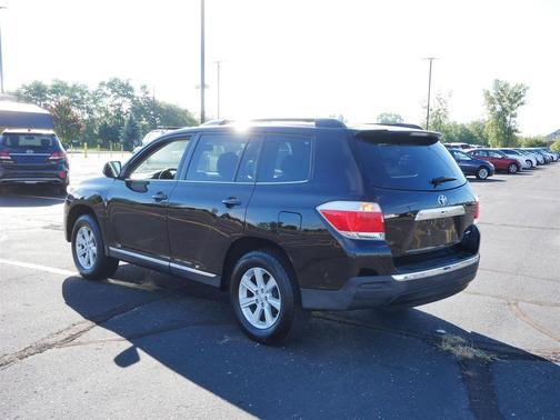 2013 Toyota Highlander SE