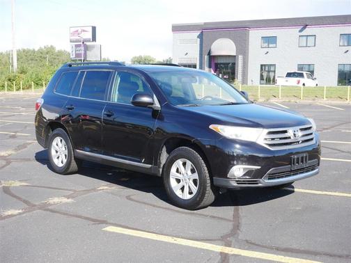 2013 Toyota Highlander SE