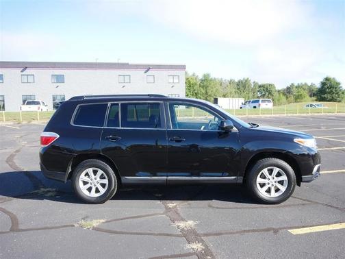 2013 Toyota Highlander SE