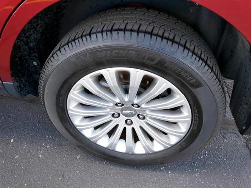 2014 Lincoln MKX Base