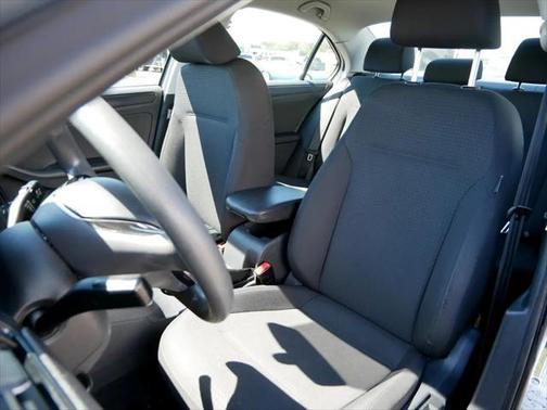 2016 Volkswagen Jetta 1.4T S