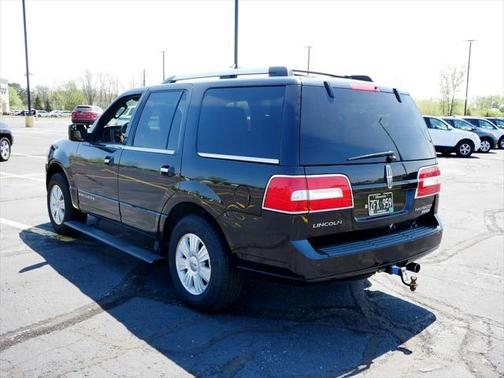 2014 Lincoln Navigator Base