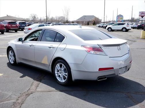 2010 Acura TL Technology