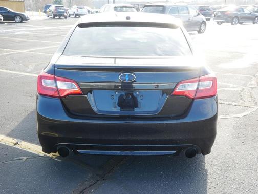 2015 Subaru Legacy Limited