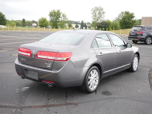 2012 Lincoln MKZ Base