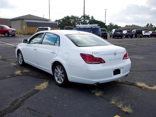 2010 Toyota Avalon Limited