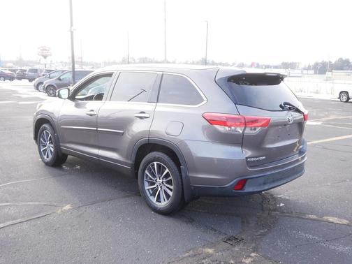 2017 Toyota Highlander XLE