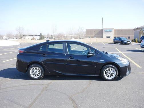 2016 Toyota Prius Four