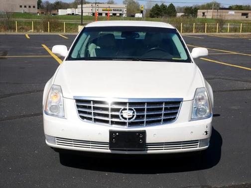 2008 Cadillac DTS Luxury II