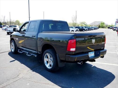 2017 RAM 1500 Tradesman/Express