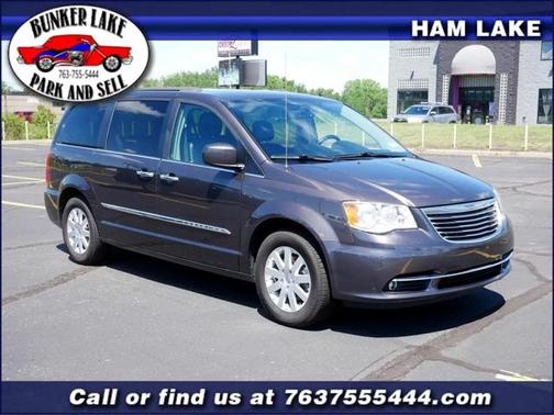 2015 Chrysler Town & Country Touring