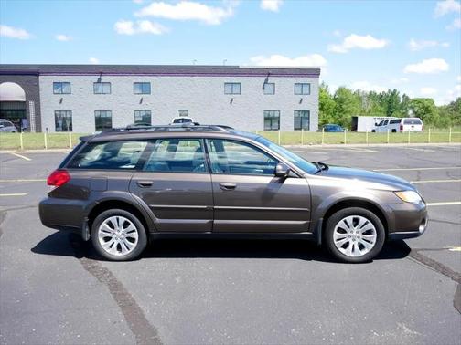 2008 Subaru Outback Base