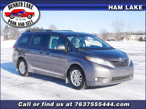 2011 Toyota Sienna 
