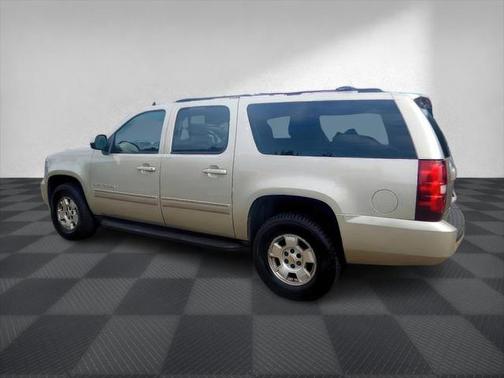 2013 Chevrolet Suburban 1500 LS