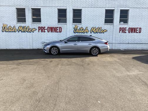 2023 Hyundai SONATA SEL