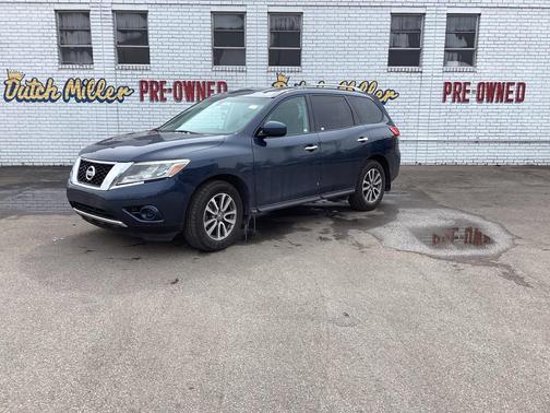 2015 Nissan Pathfinder S