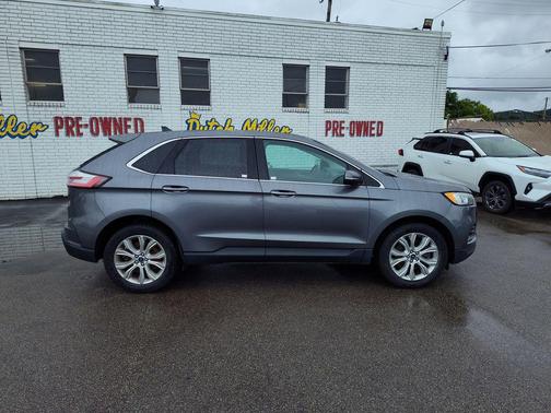 Carbonized Gray Metallic 2022 Ford Edge Titanium