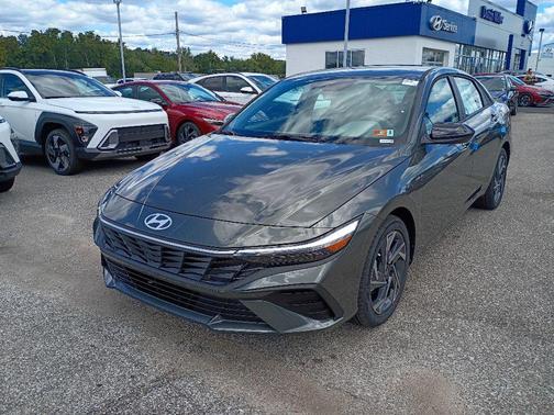 2025 Hyundai ELANTRA Sport