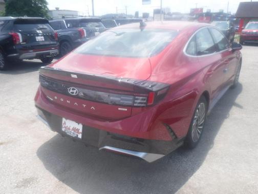 2025 Hyundai SONATA Hybrid SE