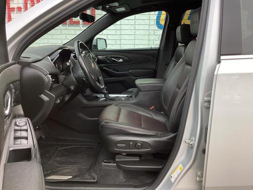 2022 Chevrolet Traverse High Country