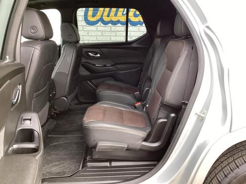 2022 Chevrolet Traverse High Country
