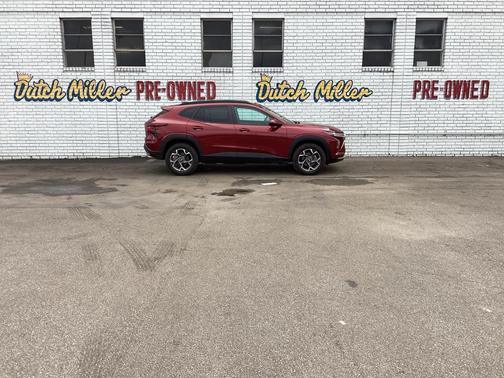 2025 Chevrolet Trax LT