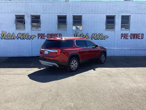 2021 GMC Acadia AWD SLT