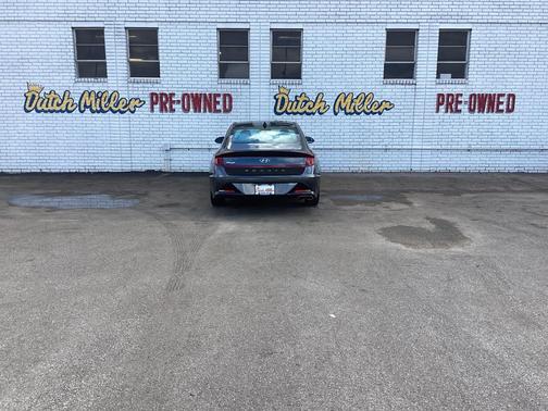 2022 Hyundai SONATA SEL