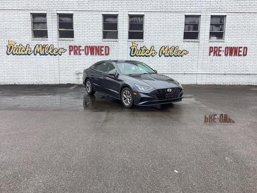 2022 Hyundai SONATA SEL