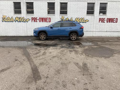 2023 Toyota RAV4 Hybrid Woodland Edition