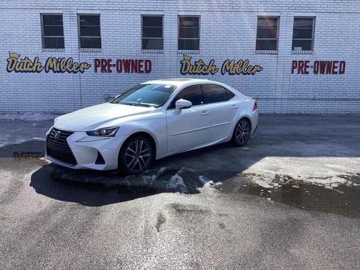 2019 Lexus IS 300 Base