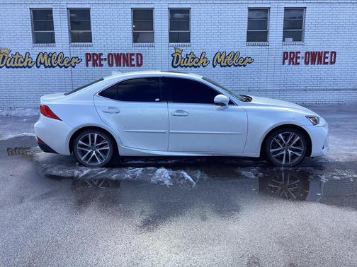 2019 Lexus IS 300 Base