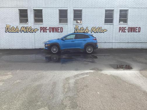 2021 Hyundai KONA SEL