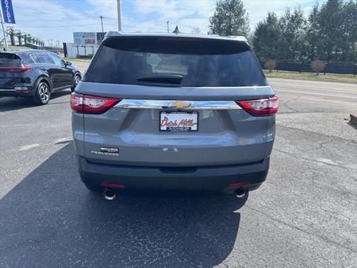 2018 Chevrolet Traverse LS