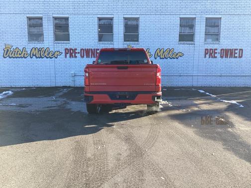 2022 Chevrolet Silverado 1500 Custom
