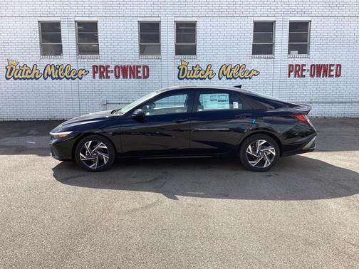 2025 Hyundai ELANTRA Sport