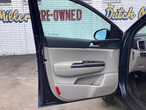 2020 Kia Sportage LX