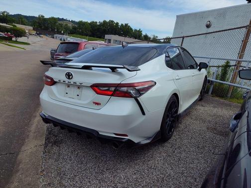 Wind Chill Pearl/Midnight Black Metallic 2022 Toyota Camry TRD