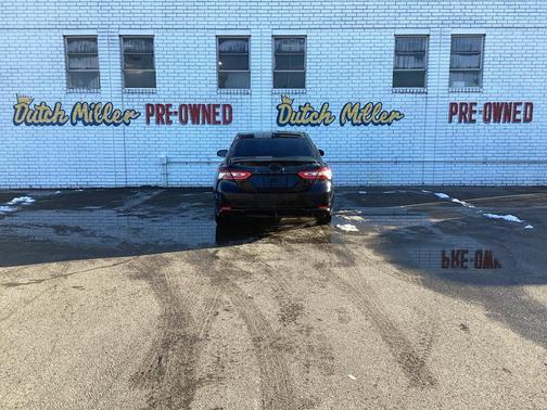 2019 Toyota Camry SE