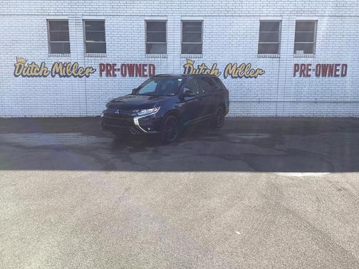 2020 Mitsubishi Outlander LE