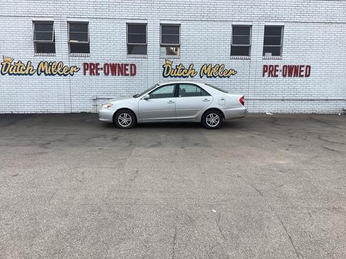 2002 Toyota Camry LE