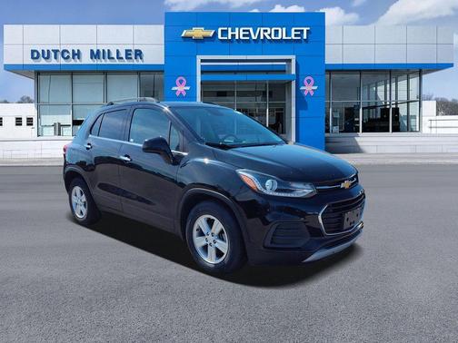 Mosaic Black Metallic 2020 Chevrolet Trax LT