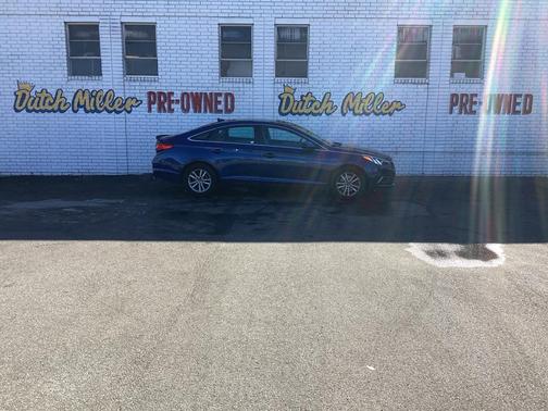 2016 Hyundai SONATA SE