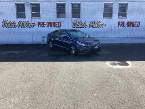 2016 Hyundai SONATA SE