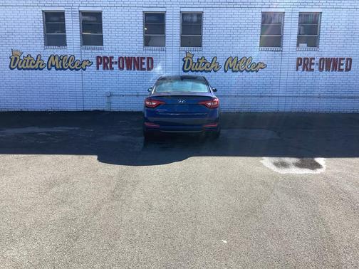 2016 Hyundai SONATA SE