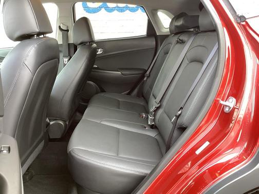 2023 Hyundai KONA Limited